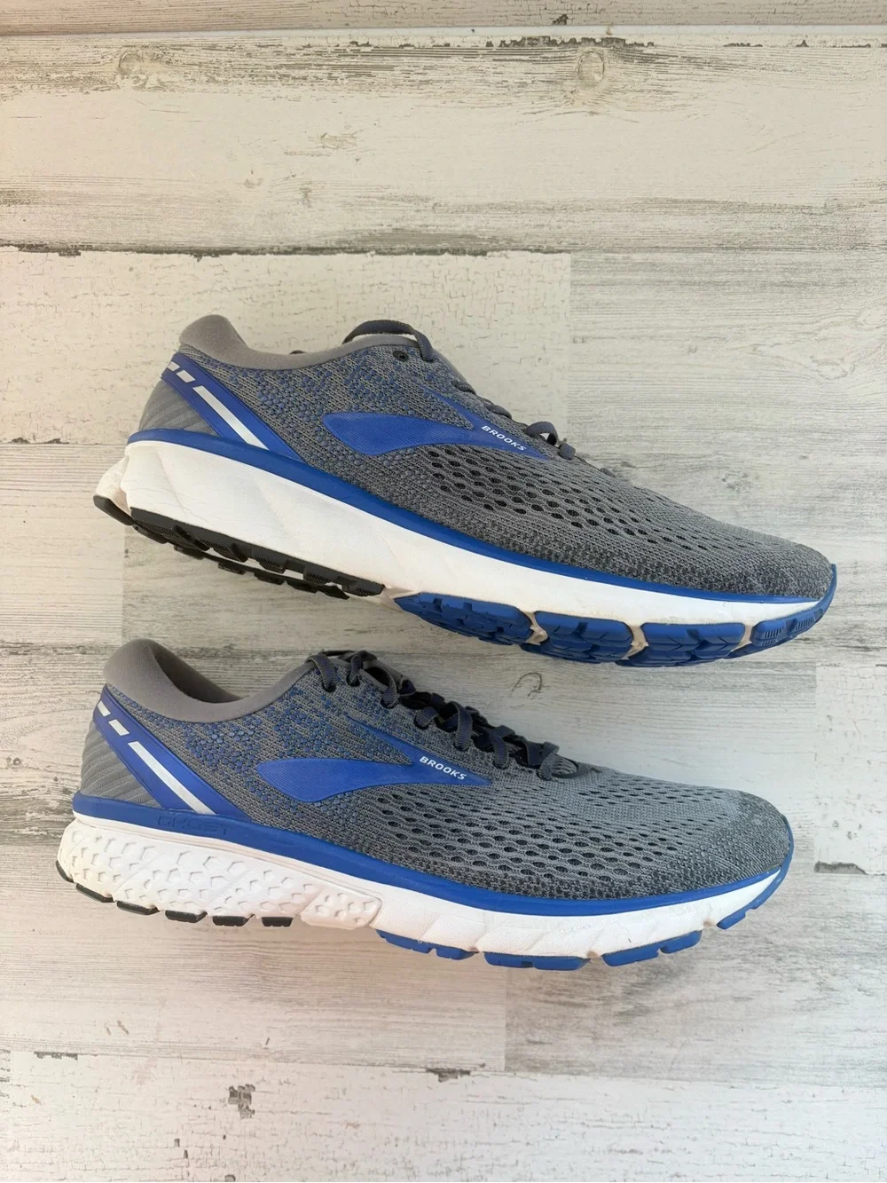Broooks Men’s Size 13 Ghost 11 Running Shoes Lace Up Closure In Gray/Blue
